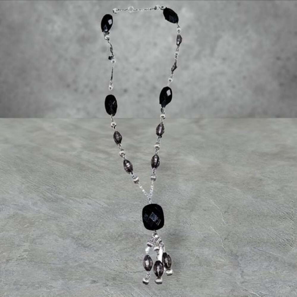 Black and Silver Dangle Necklace